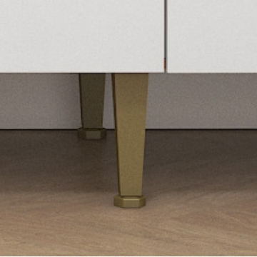 Pies con ajuste de altura.