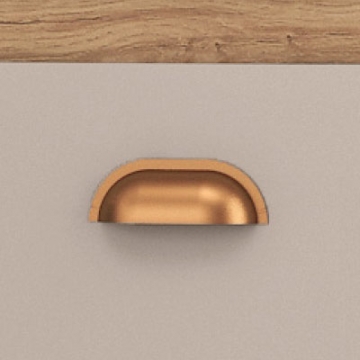 Tiradores de PVC color cobre.